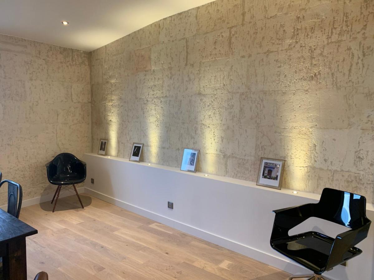 Superbe Appartement Avec Vue Arles Luaran gambar